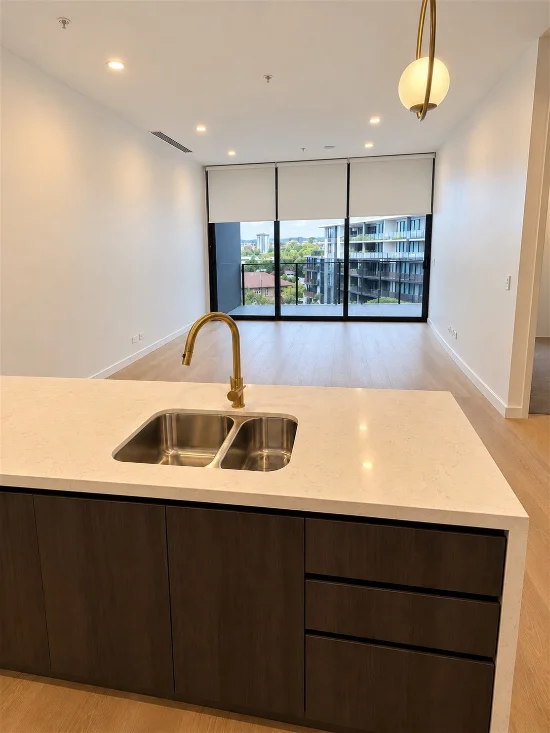 10106/41 Tondara Lane, West End, Qld 4101 - For Rent