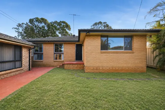 101A Oliveri Crescent, Green Valley, NSW 2168