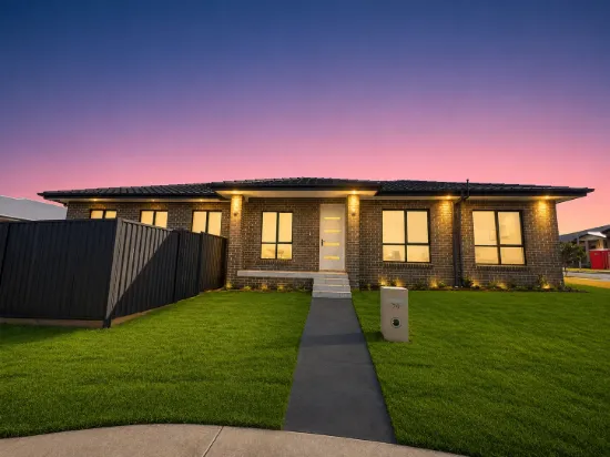 102 Brooklands Circuit, Goulburn, NSW 2580