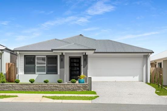 102 Capilano Way, Spring Mountain, Qld 4300