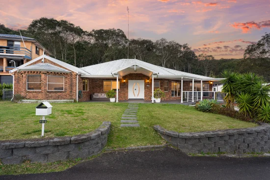 102 Coal Point Road, Coal Point, NSW 2283