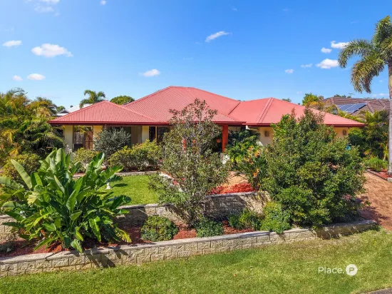102 Copeland Drive, North Lakes, Qld 4509