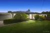 102 Hayrick Lane, Mooroolbark, Vic 3138