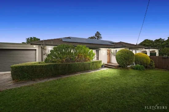 102 Hayrick Lane, Mooroolbark, Vic 3138