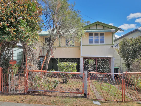102 Milsom Street, Coorparoo, Qld 4151