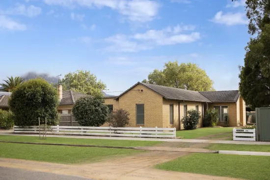 102 Wills Street, Dunkeld, Vic 3294