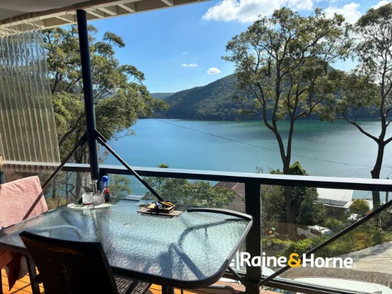 102A Taylor St, Woy Woy Bay, NSW 2256