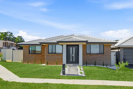 103 Biscay Circuit, Menangle Park, NSW 2563