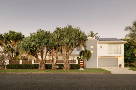 103 Grattan Terrace, Manly, Qld 4179