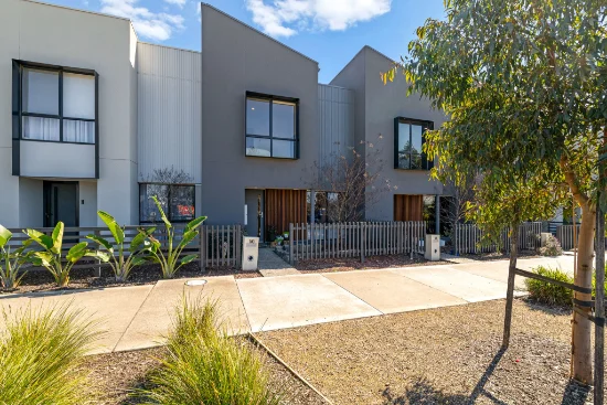 103 Hayton Park Boulevard, Cranbourne West, Vic 3977
