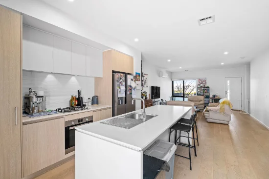 103 Hayton Park Boulevard, Cranbourne West, Vic 3977-Image