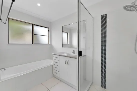 103 Kennys Road, Marian, Qld 4753-Image