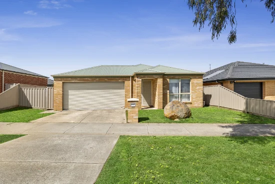 103 Kossuth Street, Sebastopol, Vic 3356 - For Rent