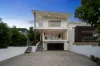 103 Lambert Road, Indooroopilly, Qld 4068