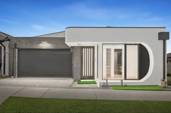 103 MADURA PROMENADE, Mickleham, Vic 3064