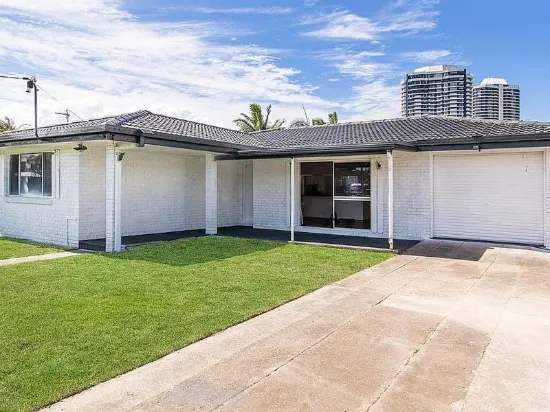 103 Stradbroke Street, Runaway Bay, Qld 4216-Image