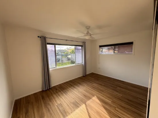 103 Stradbroke Street, Runaway Bay, Qld 4216-Image