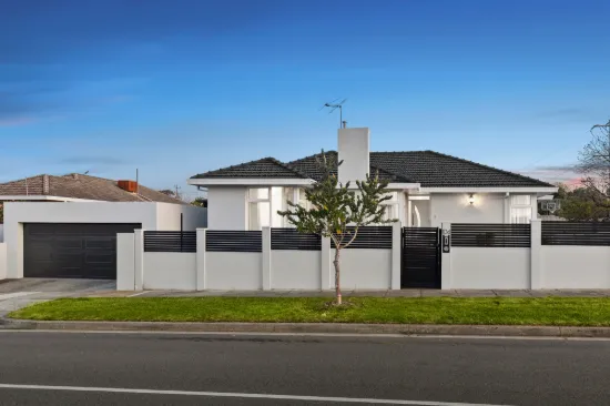 104 Brady Road, Bentleigh East, Vic 3165