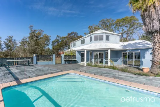 104 Delphis Drive, Sandford, Tas 7020