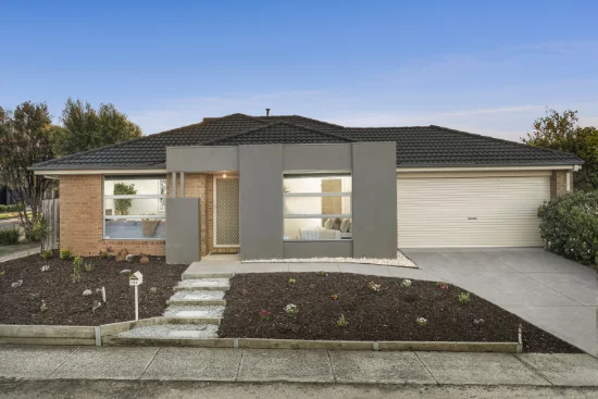 104 Diamond Parade, Skye, Vic 3977