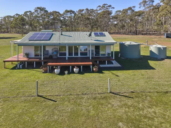 104 Keavenys Road, Moormbool West, Vic 3523
