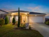 104 LUNAR CIRCUIT, Spring Mountain, Qld 4300