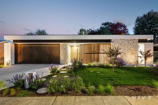 104 MacFarland Crescent, Pearce, ACT 2607