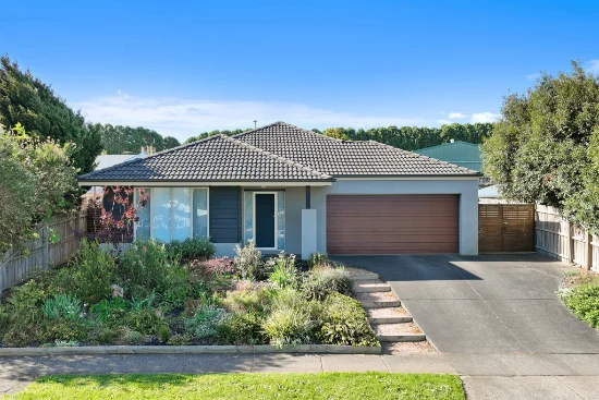105 Mcneilly Road, Drouin, Vic 3818