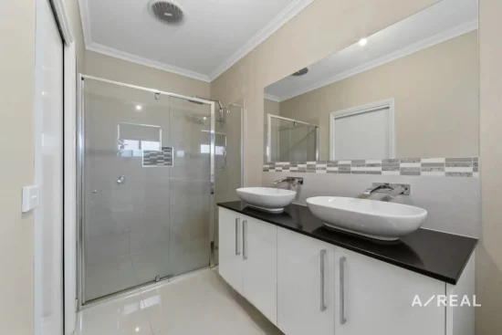 105 The Parade, Wollert, Vic 3750-Image