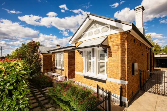 106 Clinton Street, Orange, NSW 2800