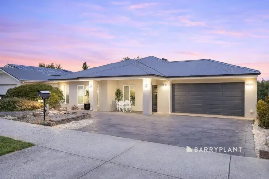 106 Jackson Drive, Drouin, Vic 3818