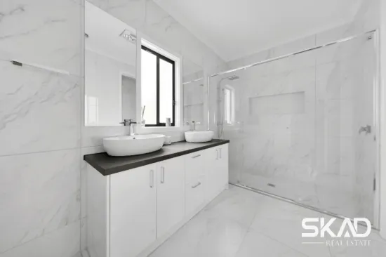 106 The Parade, Wollert, Vic 3750-Image