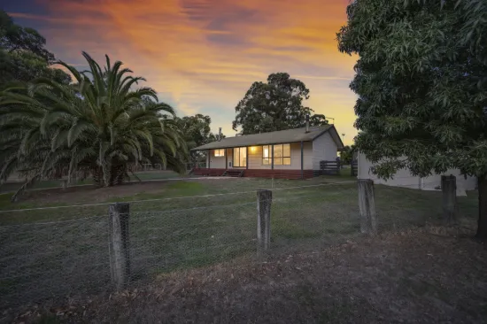 107 Bergs Lane, Mount Helen, Vic 3350