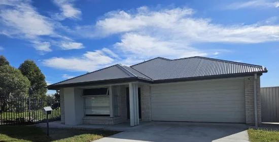 107 East Beaumont Road, Park Ridge, Qld 4125 - For Rent