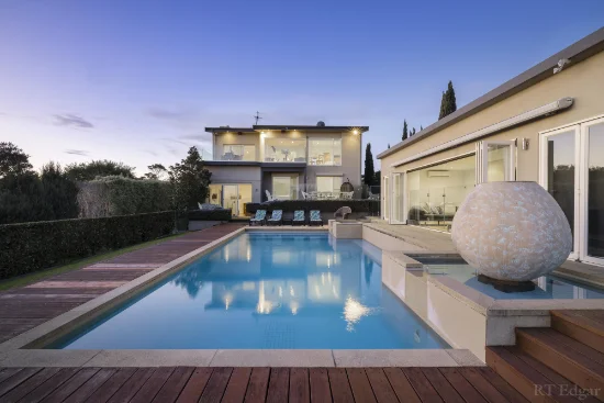108 Bradford Road, Mount Martha, Vic 3934