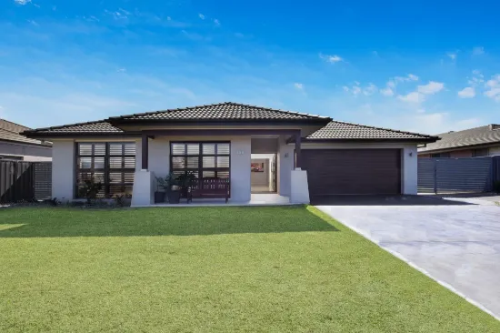 108 Emerald Drive, Port Macquarie, NSW 2444