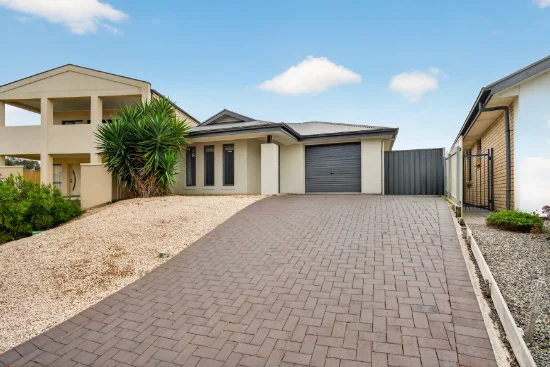 108 Wentworth Parade, Hindmarsh Island, SA 5214