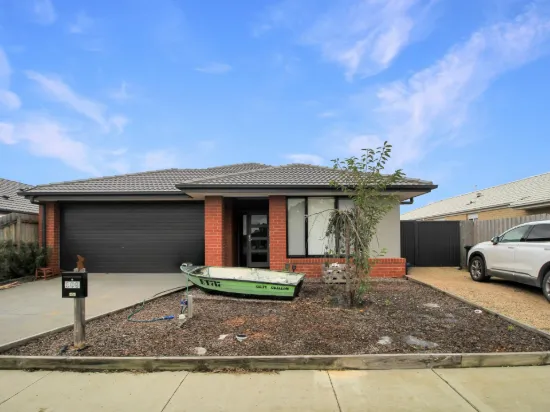 109 Lee Street, Stratford, Vic 3862