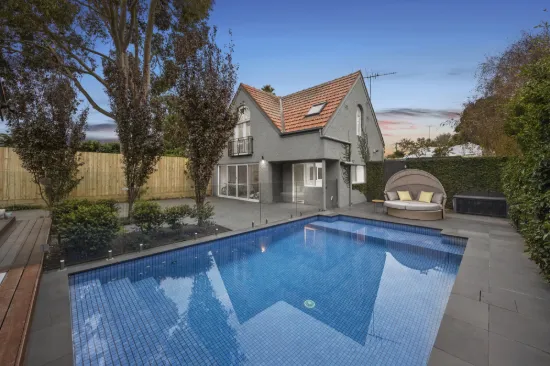 109 Linacre Road, Hampton, Vic 3188
