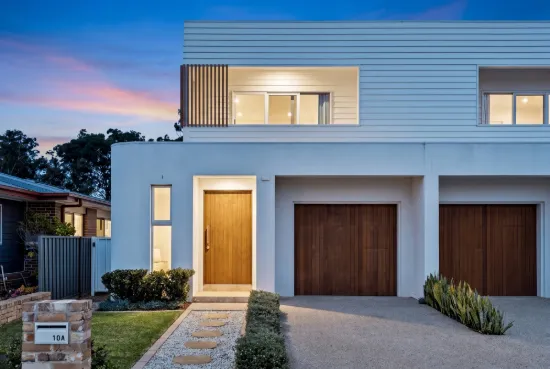 10A The Esplanade, Oak Flats, NSW 2529