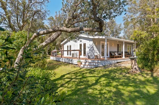 11-13 Macassar Crescent, The Honeysuckles, Vic 3851