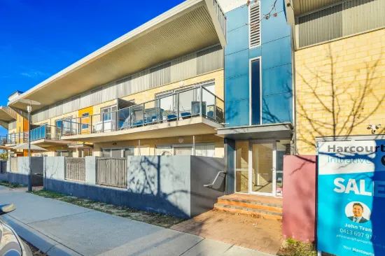 11/4 Ashbury Crescent, Mirrabooka, WA 6061