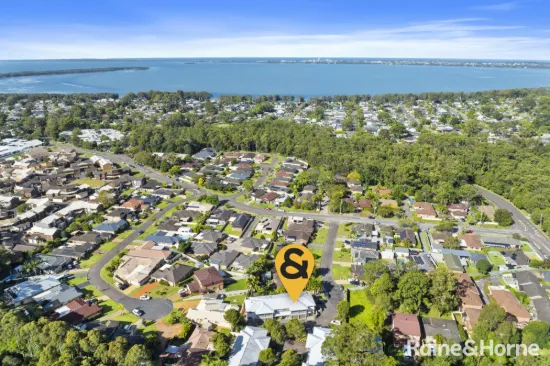 11/5a Burgin Close, Berkeley Vale, NSW 2261
