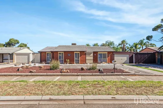 11 Adaluna Crescent, Smithfield, SA 5114