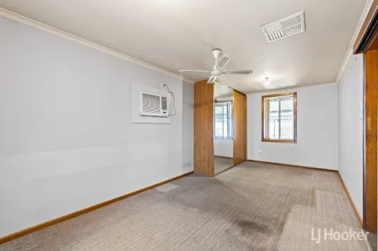 11 Adaluna Crescent, Smithfield, SA 5114-Image