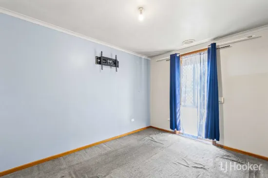 11 Adaluna Crescent, Smithfield, SA 5114-Image