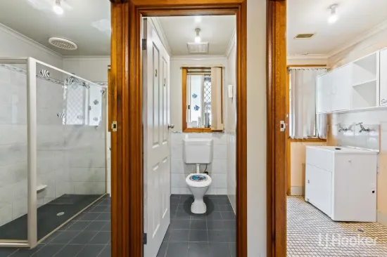 11 Adaluna Crescent, Smithfield, SA 5114-Image