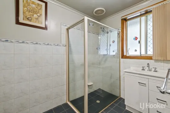 11 Adaluna Crescent, Smithfield, SA 5114-Image