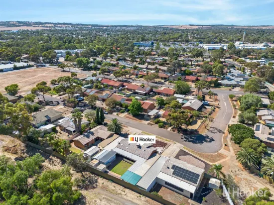 11 Adaluna Crescent, Smithfield, SA 5114-Image