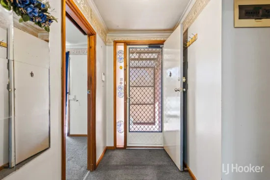 11 Adaluna Crescent, Smithfield, SA 5114-Image